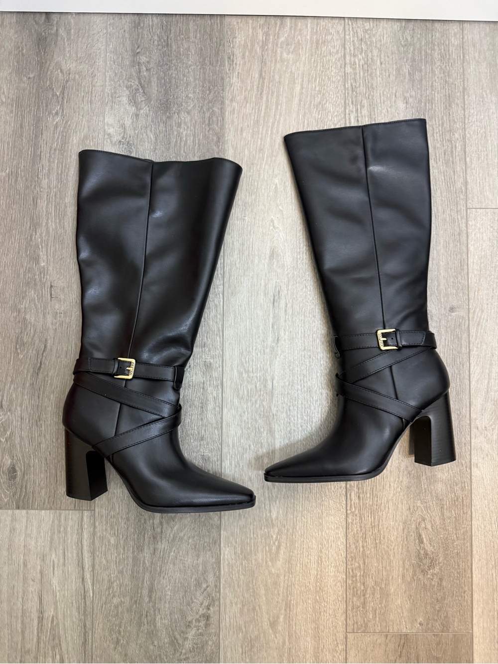 Guess Black Knee-High Pointed Toe Block Heel Boots with Buckle wilderr 10 NWT